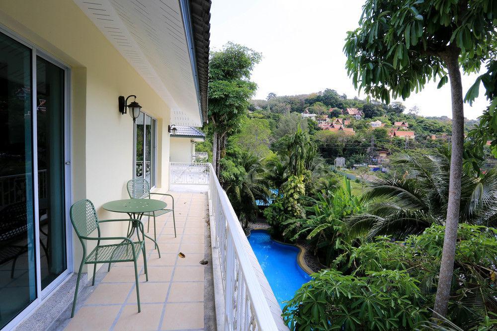 Naka Resort Pantai Kamala Luaran gambar